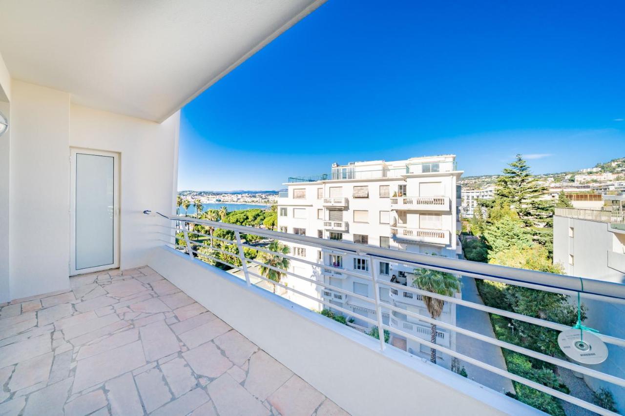 Palm Beach- Free Wifi- Parking- Sea View คานส์ ภายนอก รูปภาพ